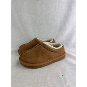 Target Kids Chestnut Brown Faux Fur Lined Slip On Moccasin Slippers Size 10